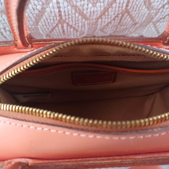 OLD TREND brand Vinca Mini Tote Bag - Picture 2 of 10